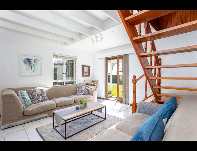 4 BEDROOM HOUSE RENTED IN CAPRI